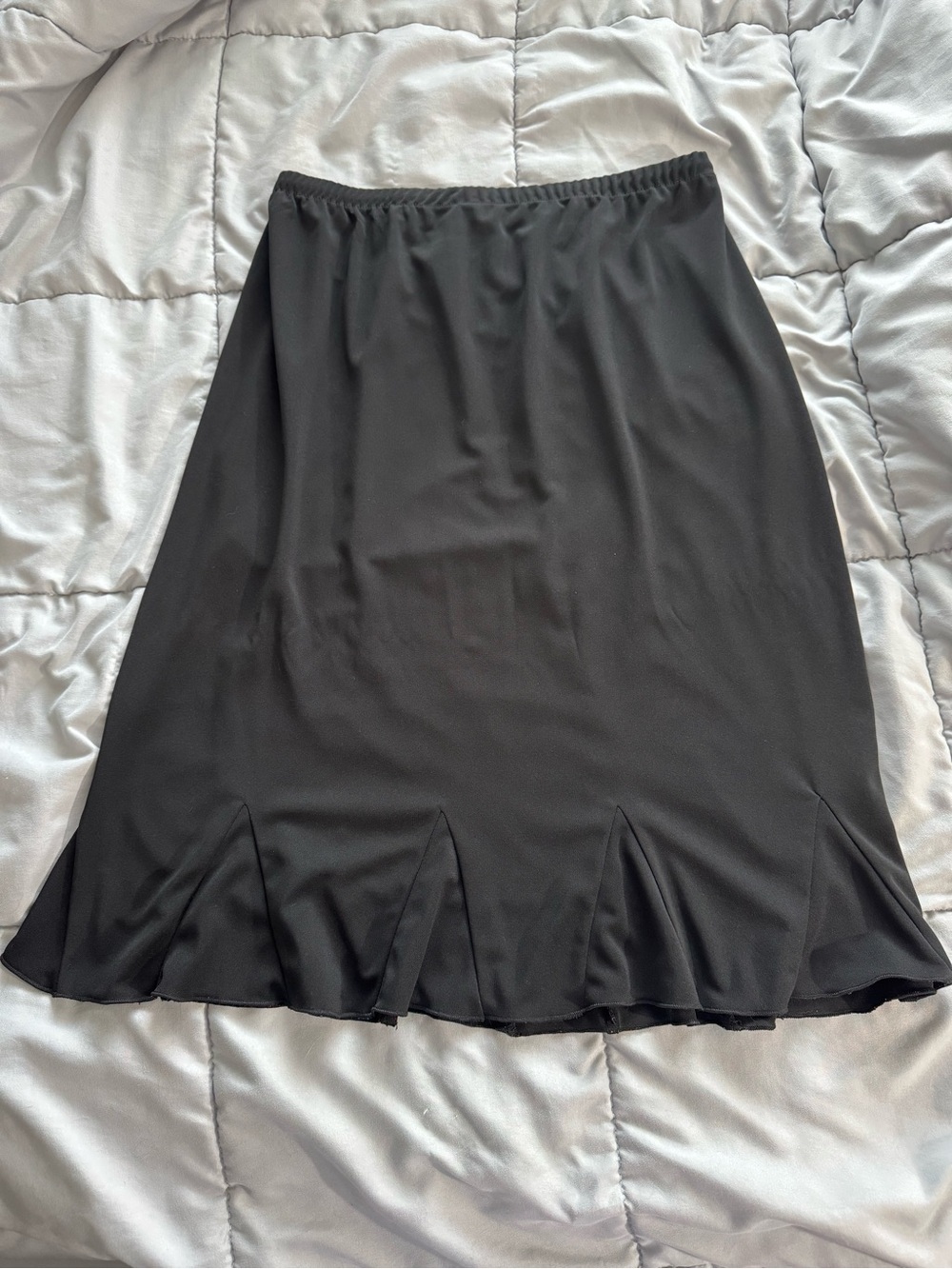 Motherhood Maternity Black Midi Flared Hem Skirt